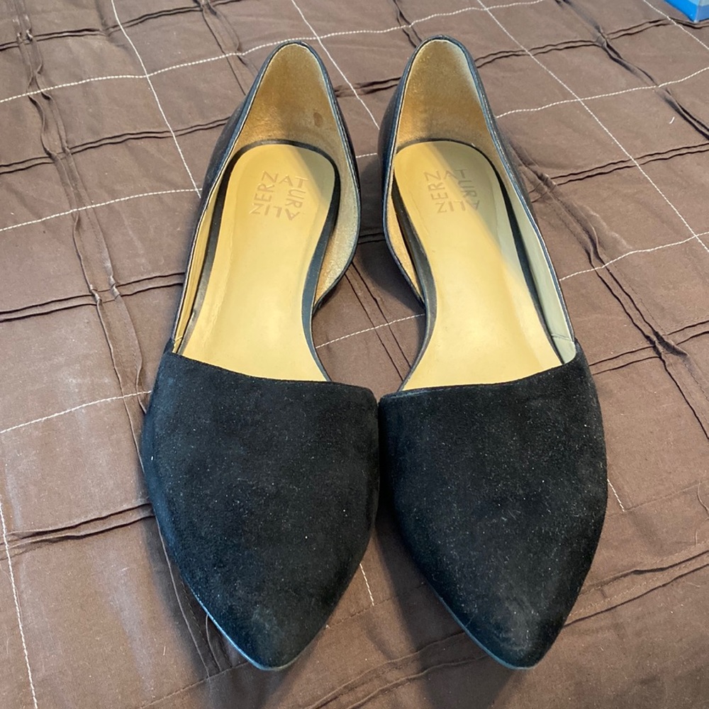 Black Flat Naturalizers
